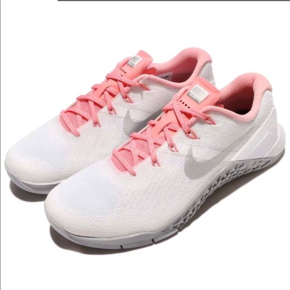 Nike Shoes - 🎆 New🎆 NIKE white Metcon 3  ~ various sizes